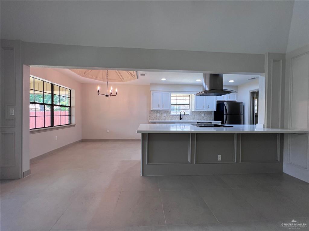 Photo 13 of 2016 Nightingale Avenue