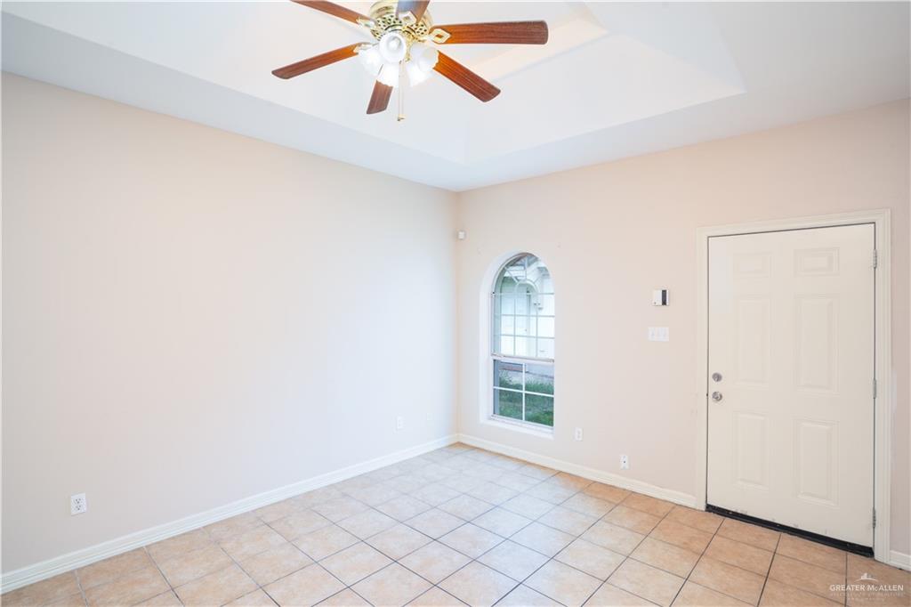 Photo 2 of 604 Buena Vista Drive #G