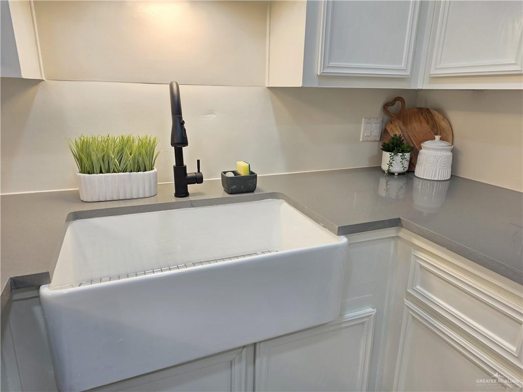 Photo 13 of 3030 Ashley Place #H