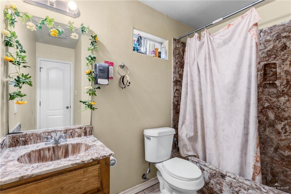 Photo 10 of 205 Amy Drive