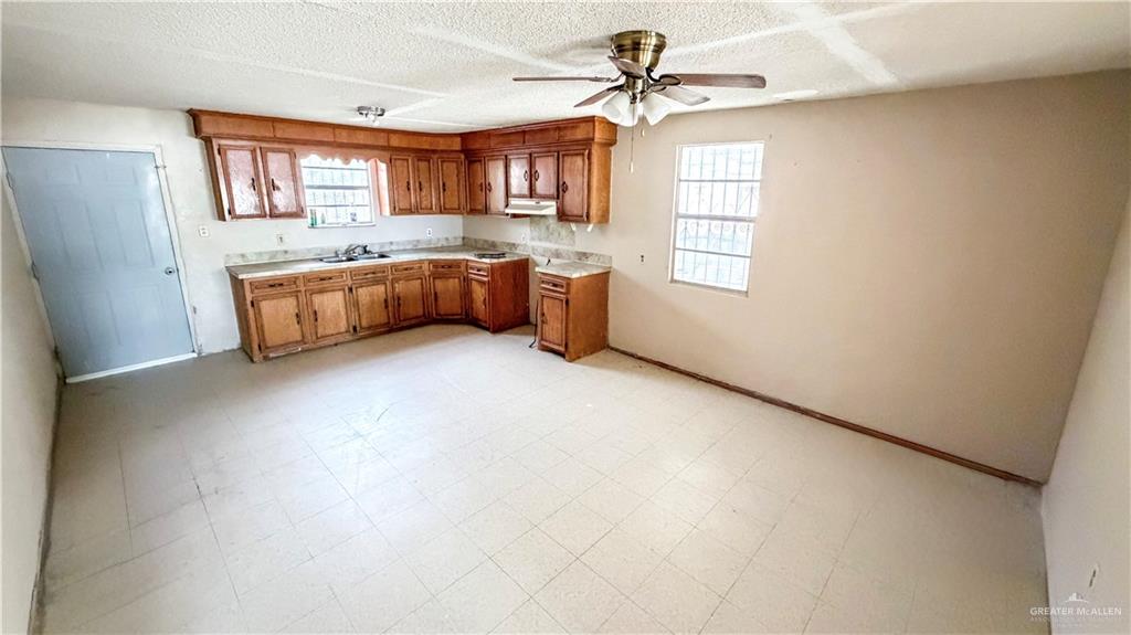 Photo 3 of 5575 Tampico Street