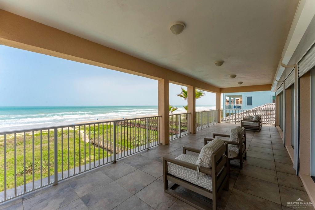 Photo 37 of 4716 Gulf Boulevard