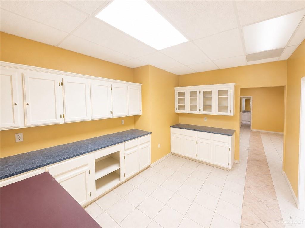 Photo 11 of 204 Palmview Drive