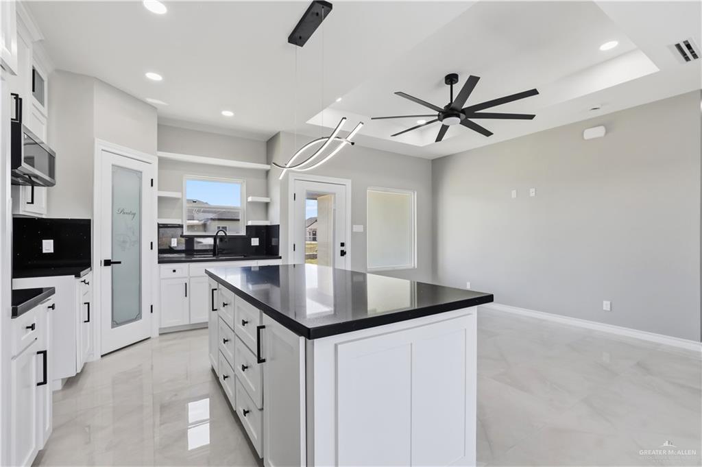 Photo 8 of 3614 Las Brisas Street