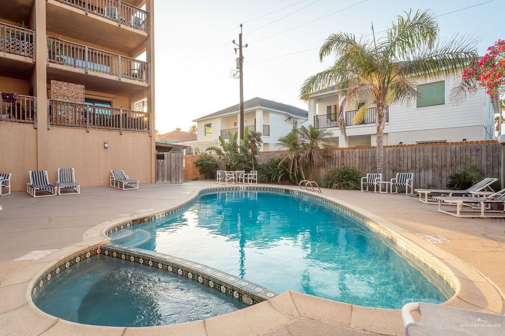 Photo 19 of 114 Tarpon Street #201