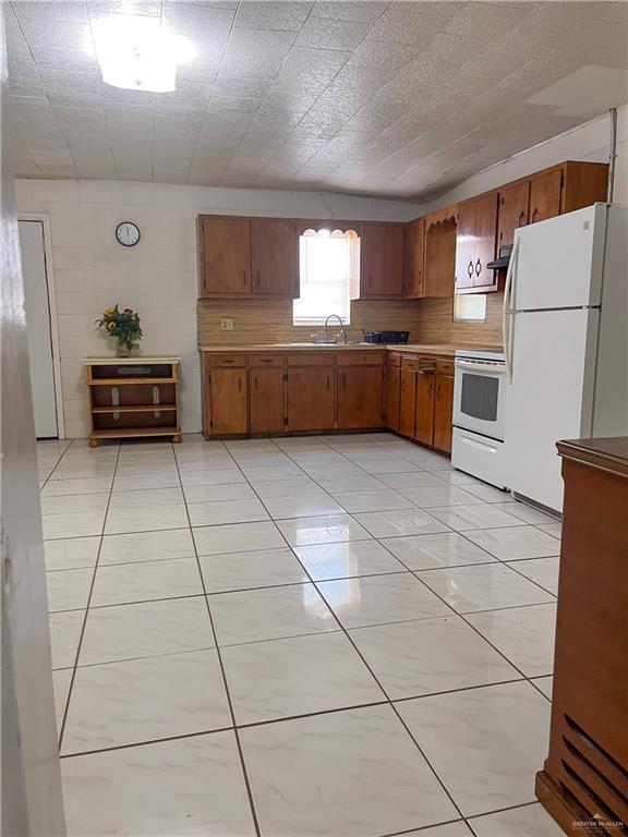 Photo 10 of 13412 9th Street