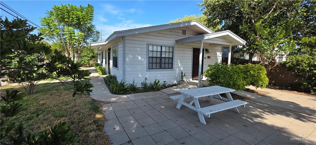 Photo 2 of 124 Sinclair Avenue