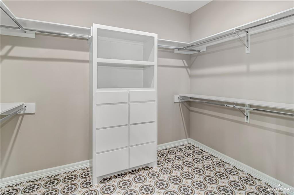 Photo 10 of 3708 Brook Lane