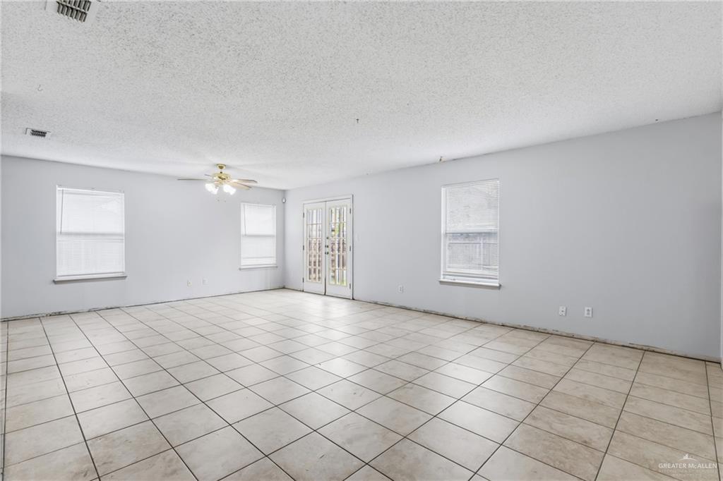 Photo 7 of 2246 Llano Grande Lane