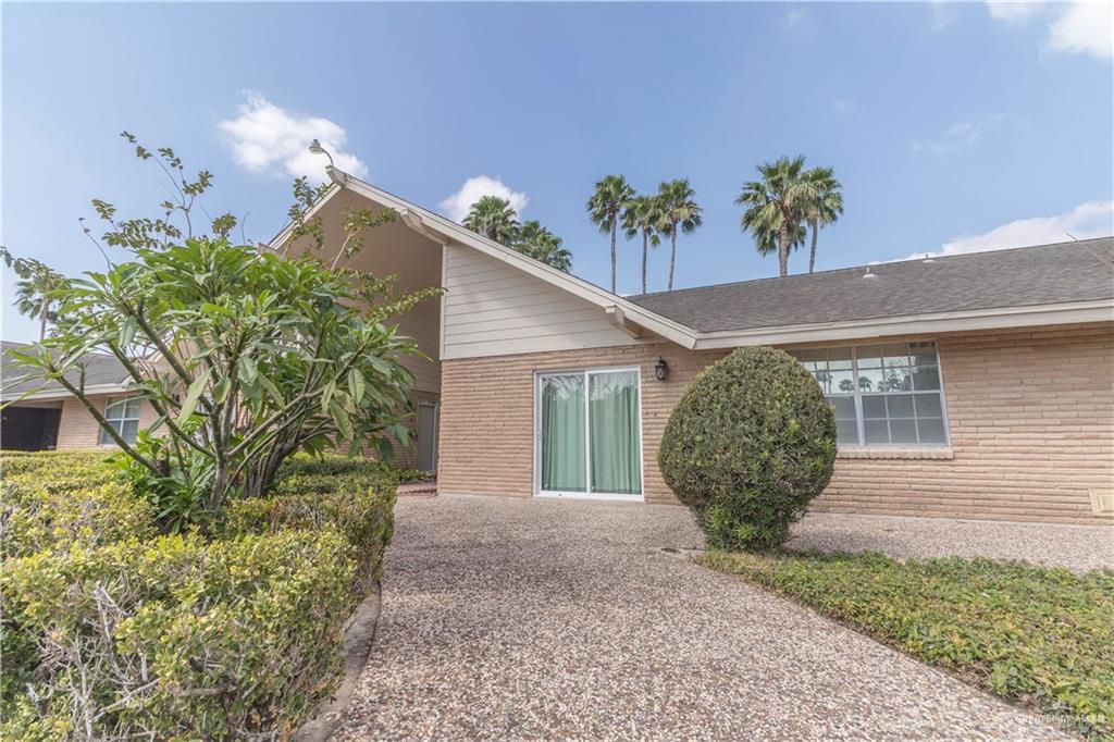 Photo 15 of 601 Hibiscus Avenue #1
