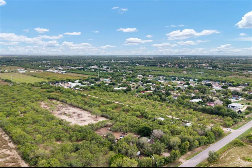 Photo 4 of 10284 Bentsen Palm Drive