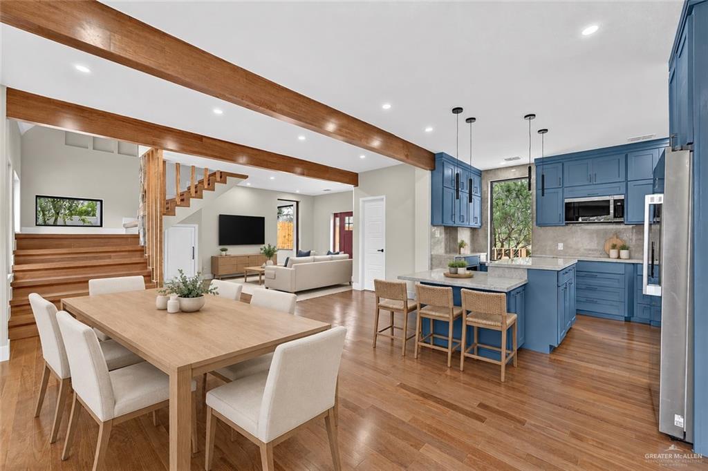 Photo 4 of 12303 Lakeview Drive #A