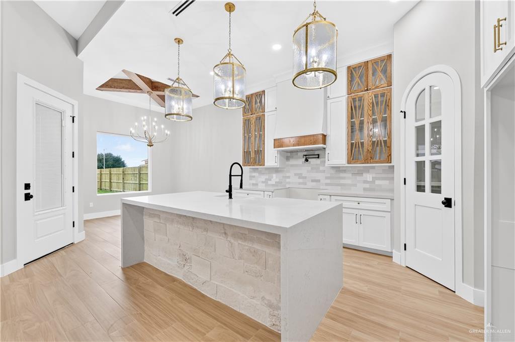 Photo 6 of 8009 39th Street
