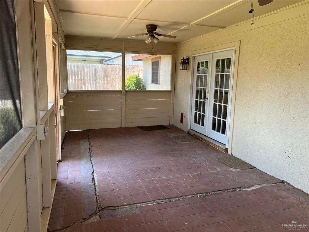 Photo 7 of 2108 Japonica Avenue