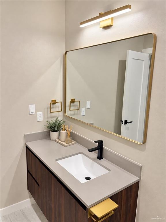 Photo 14 of 2208 Corales Street