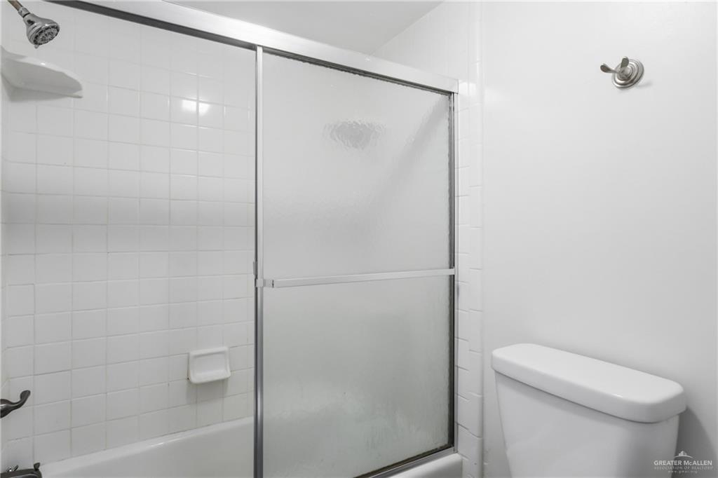 Photo 13 of 2900 Ashley Drive #101