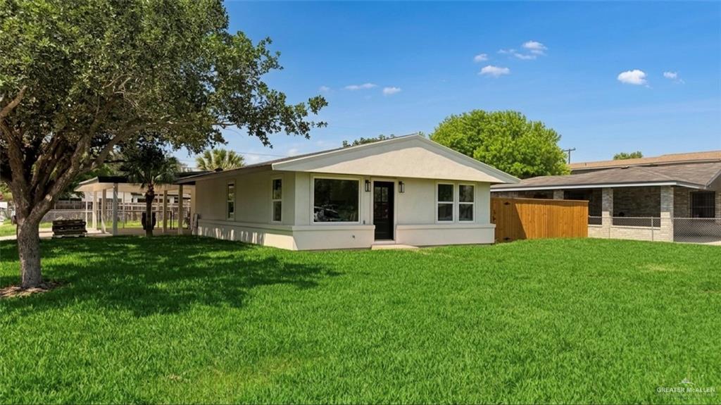 Photo 2 of 2020 Camellia Avenue