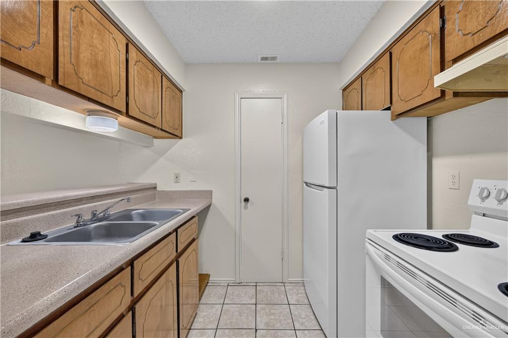 Photo 17 of 1701 Avocet Avenue