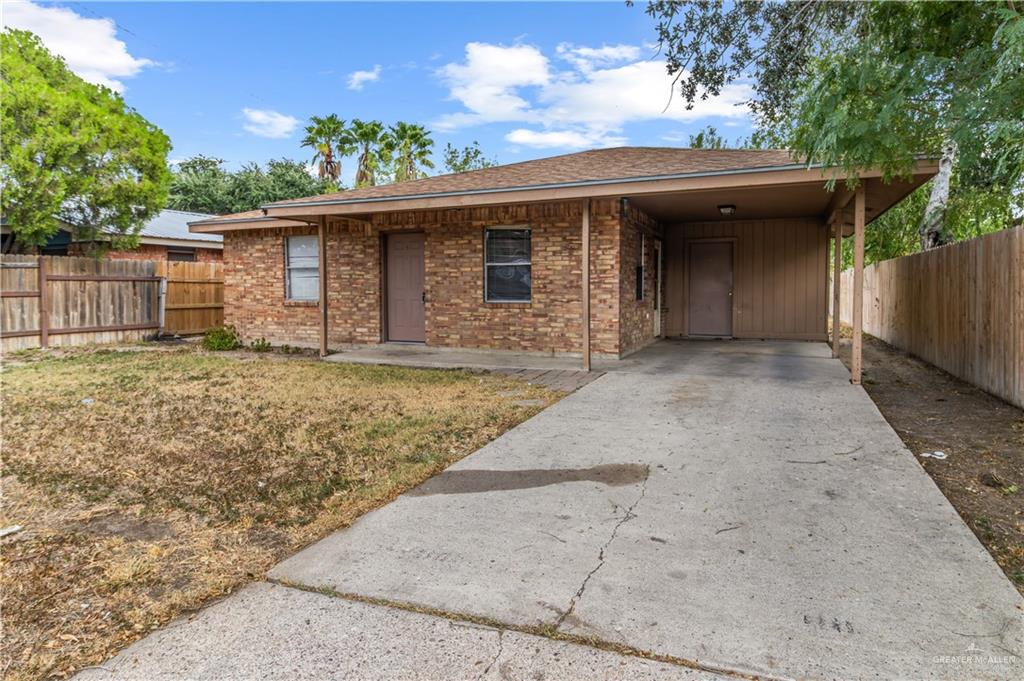 Photo 2 of 1017 El Recreo Circle