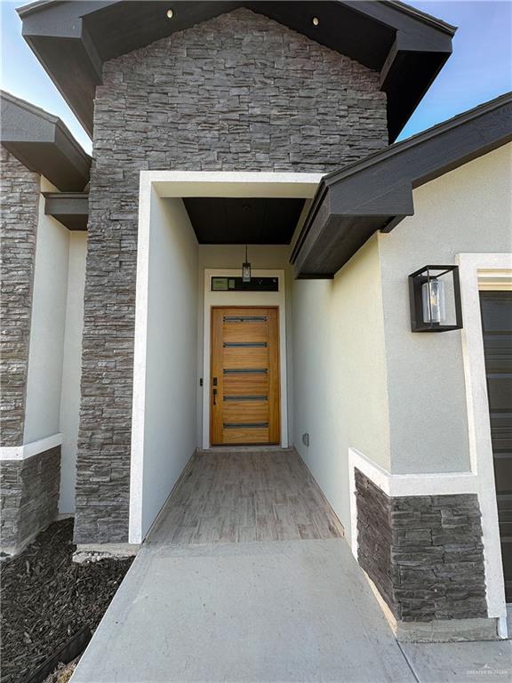 Photo 4 of 901 Micaela Drive