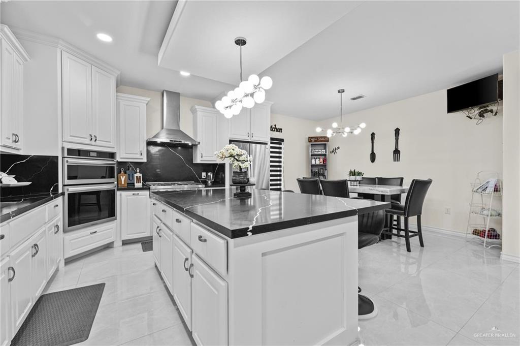 Photo 4 of 5576 Grant Street