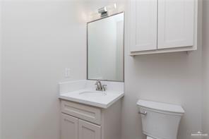 Photo 13 of 2405 Northgate Lane