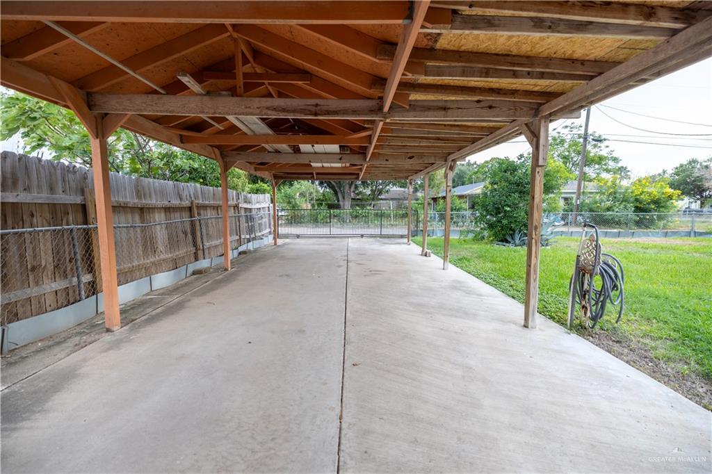 Photo 18 of 704 6th Street