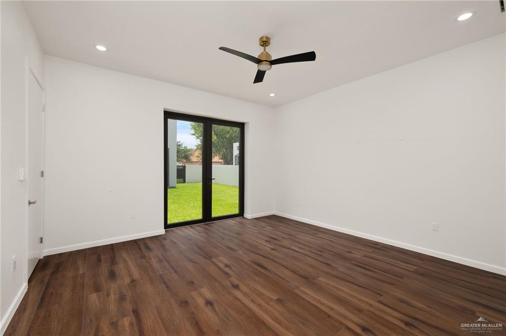 Photo 12 of 2228 45th Street