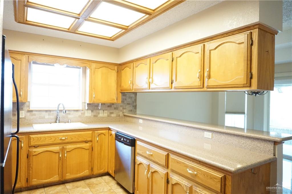 Photo 6 of 1581 Gastel Circle