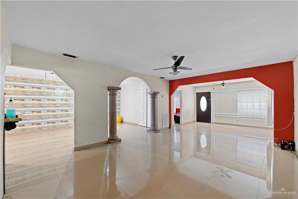 Photo 6 of 8225 Marigold Street