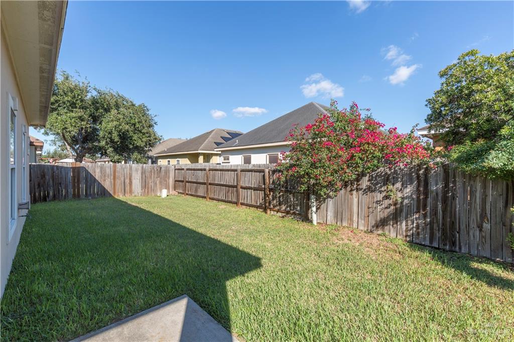 Photo 15 of 708 Excalibur Street