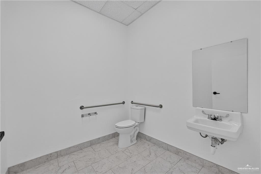 Photo 15 of 121 Delta Street #2