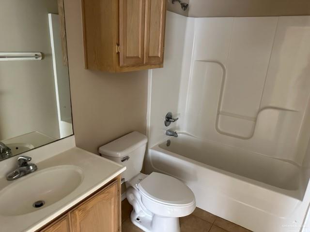 Photo 16 of 1001 Cedarwood Drive
