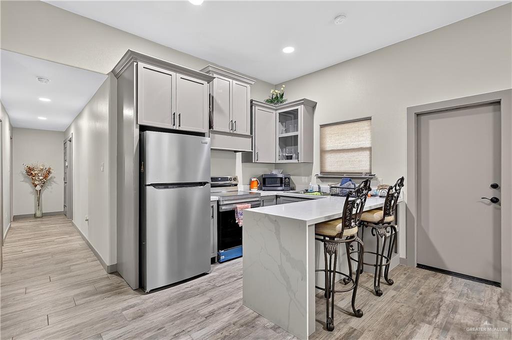 Photo 5 of 2616 Vivien Drive