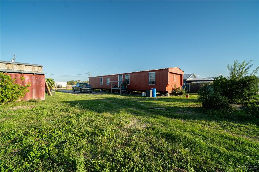Photo 7 of 22105 Harry Street
