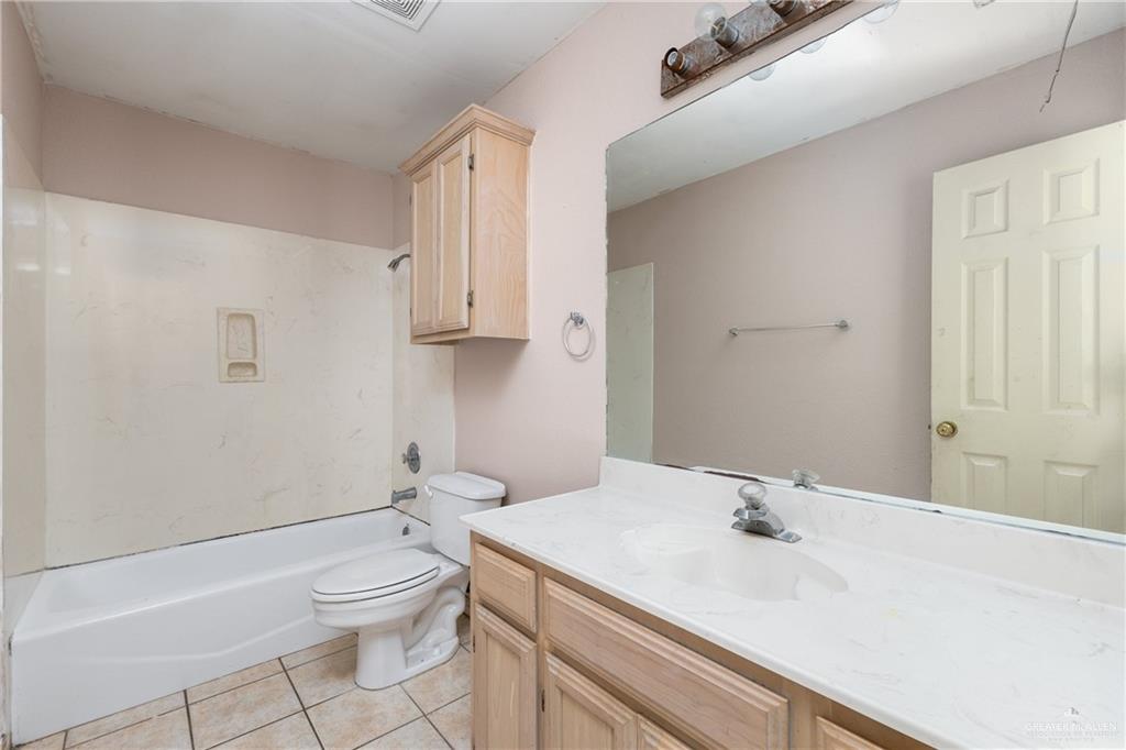 Photo 8 of 6701 7th Street