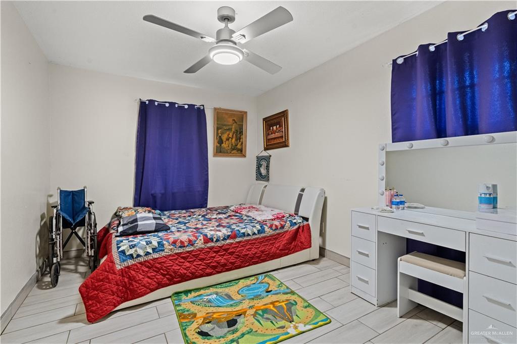 Photo 4 of 717 Nora Circle