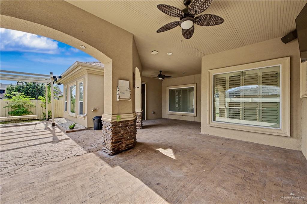 Photo 25 of 1501 Gardenia Street