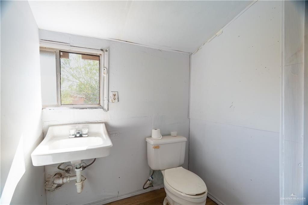 Photo 12 of 7005 San Isidro Street