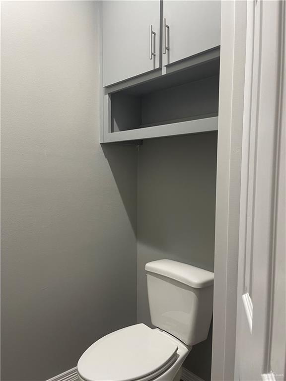 Photo 13 of 1805 Angelina Drive