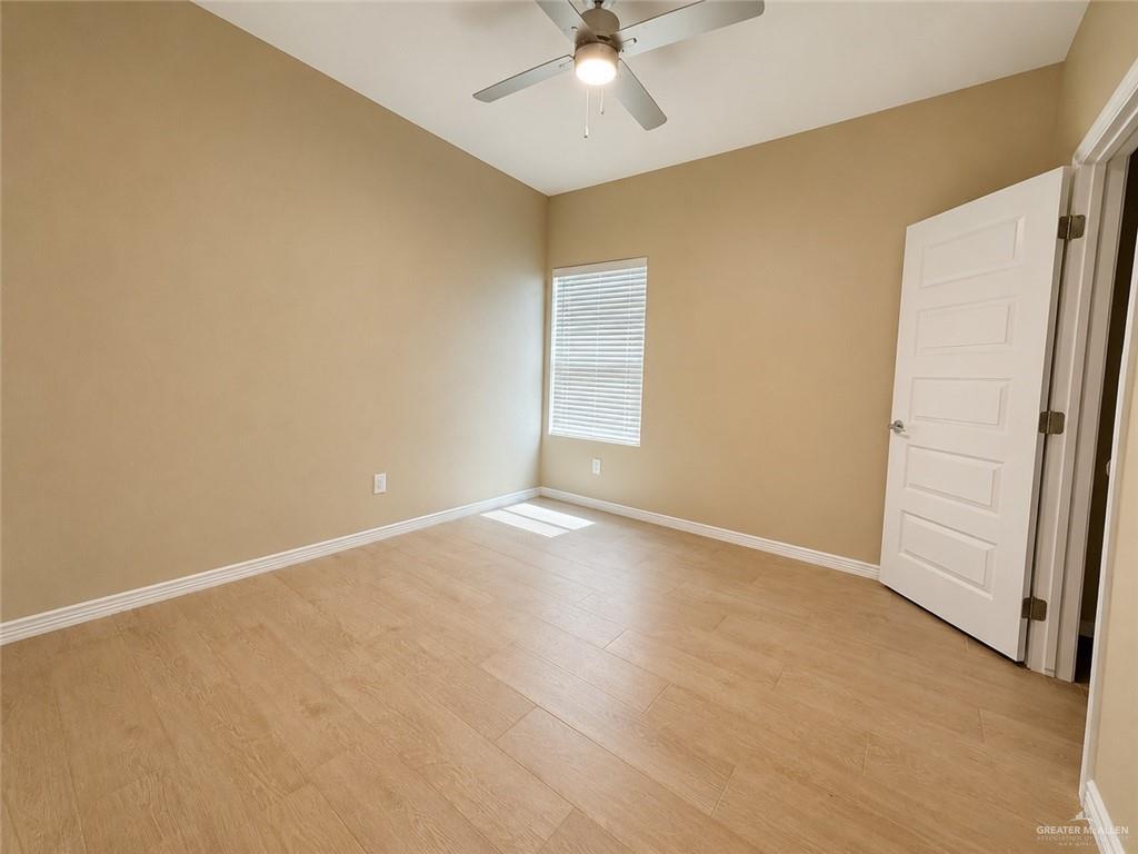 Photo 7 of 3101 Sandlewood Street #1