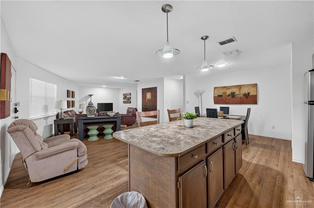 Photo 4 of 111 Yuma Avenue #23