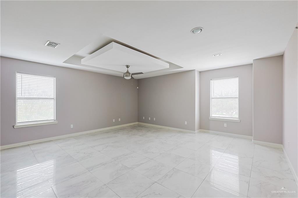 Photo 11 of 1216 Pineridge Avenue #B