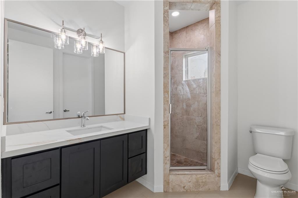 Photo 11 of 2021 Rice Avenue