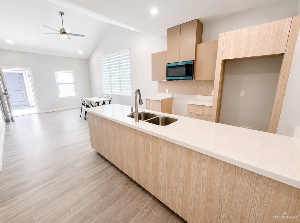 Photo 5 of 707 Coves Lane #1