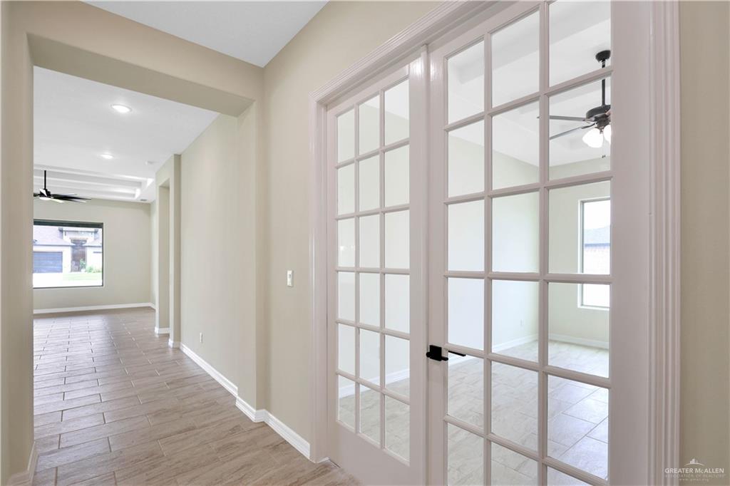 Photo 11 of 6305 Willow Wood Lane