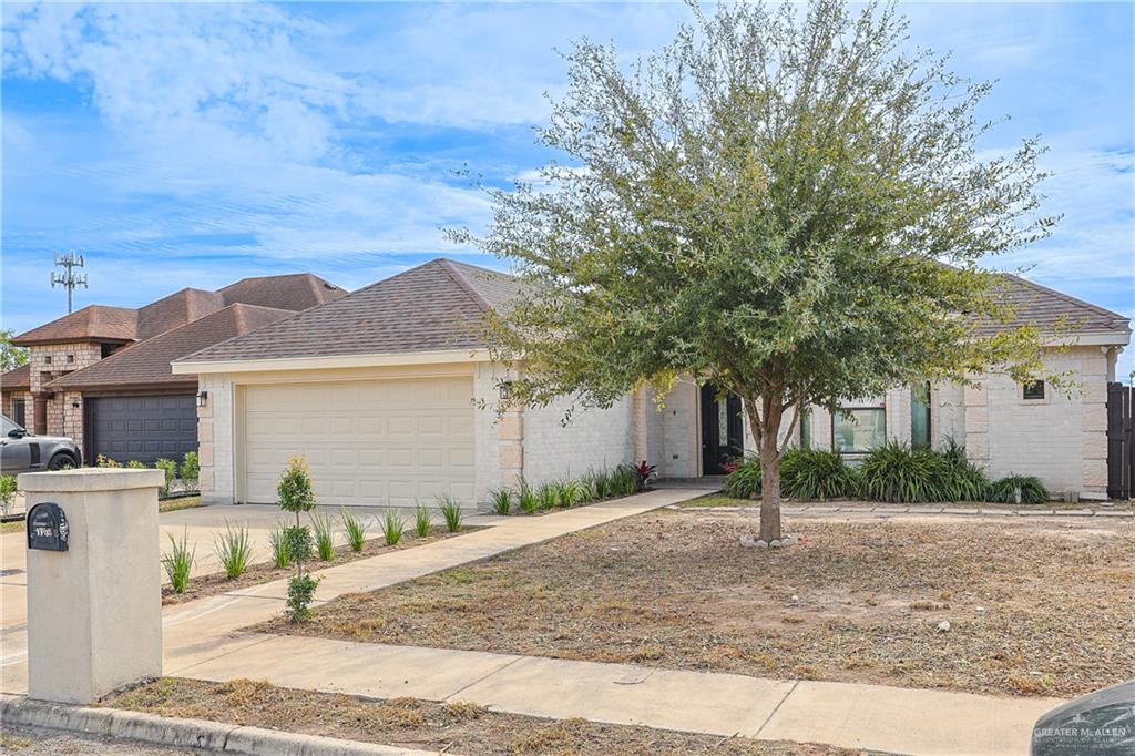 Photo 2 of 1368 Garden Drive