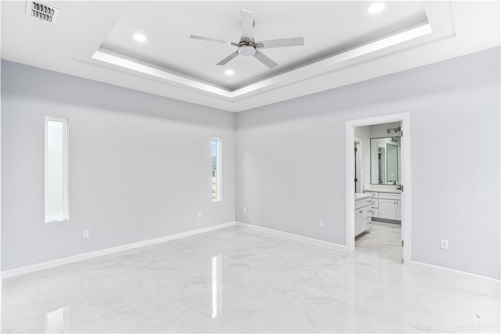 Photo 9 of 5704 Gira Del Sol Street
