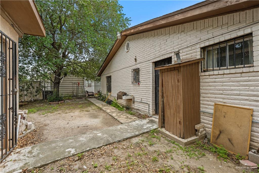 Photo 16 of 1106 Sprague Street