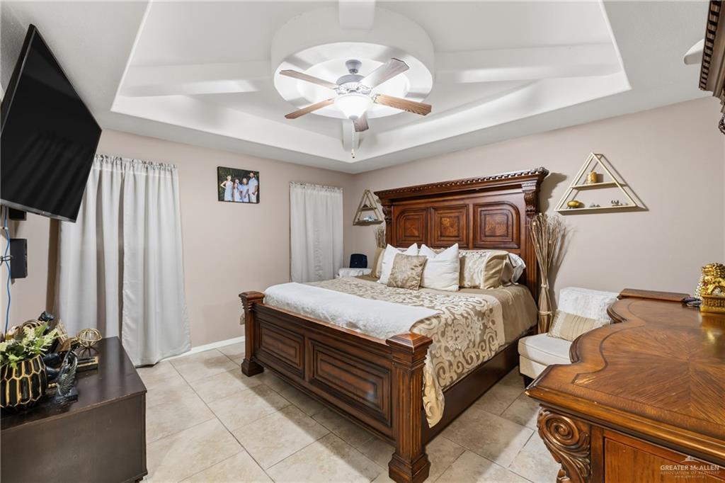 Photo 6 of 816 Azucar Avenue